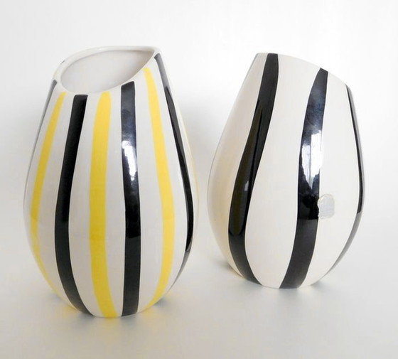 Image 1 of Paire De Vases Vintage • Jumbo • Gouda Holland • Faïence • 1956