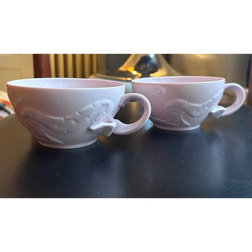 Paire de tasses à thé en porcelaine de Limoges rose pour Haviland