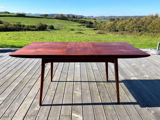 Table de salle à manger Louis Van Teeffelen