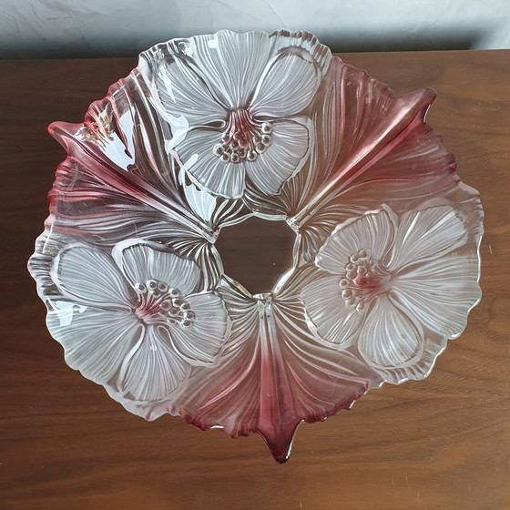 Image 1 of Vintage 80s Walter Glass Glass Bowl Rose With White