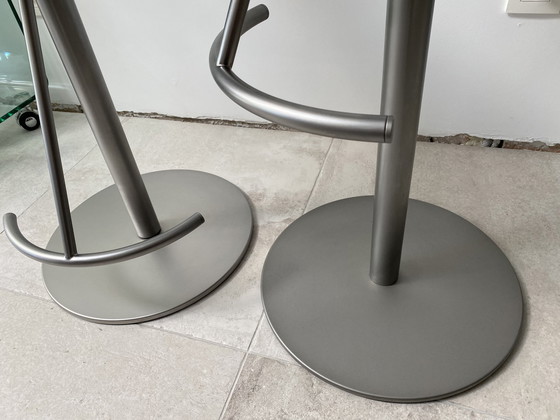 Image 1 of 2X tabourets de bar Stokke Varier Eight