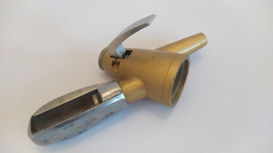 Image 1 of Soda Streamer en faïence vintage avec laiton