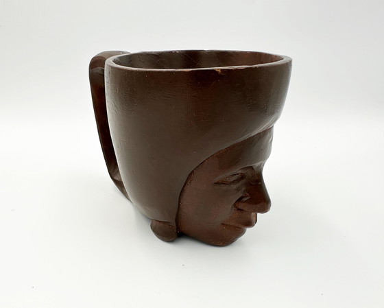 Image 1 of Mug africain en bois