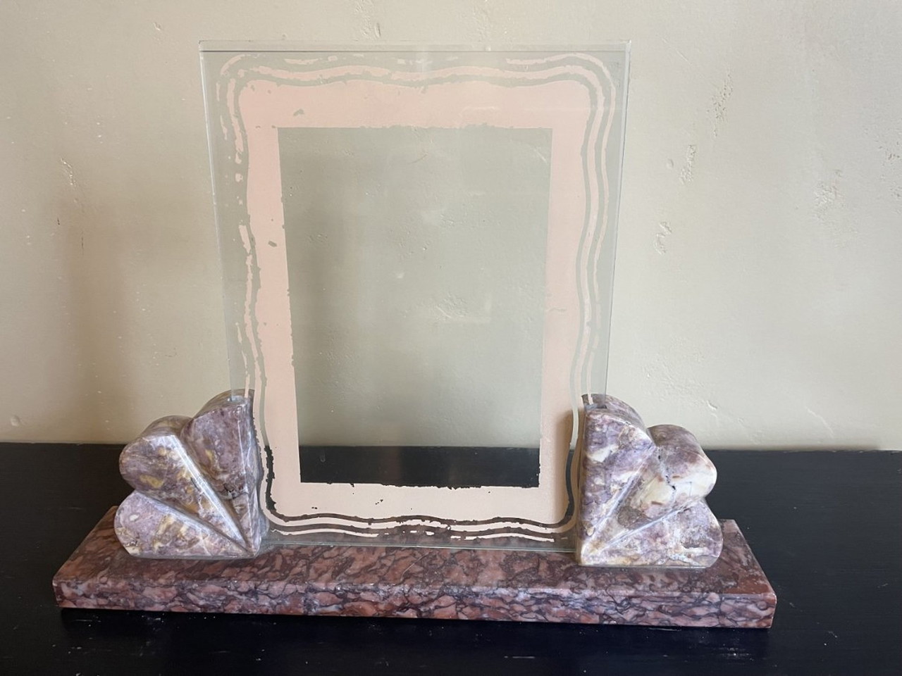 Cadre Photo Art Déco en Bakélite et Laiton, 1920s en vente sur