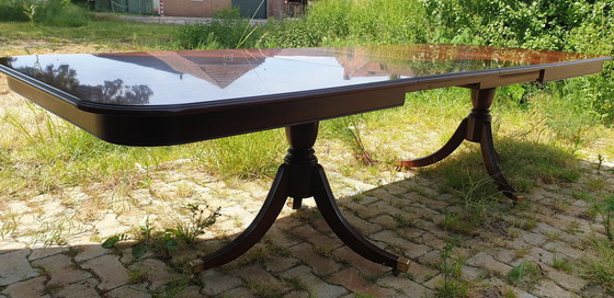 Image 1 of Table à coulisse héroïque en acajou