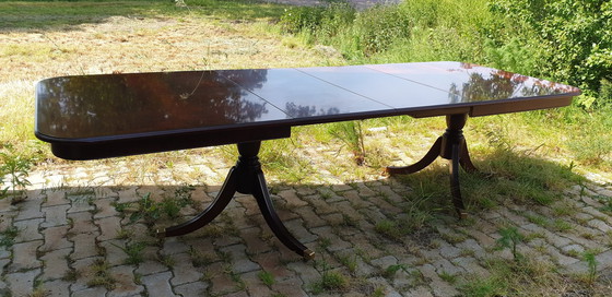 Image 1 of Table à coulisse héroïque en acajou