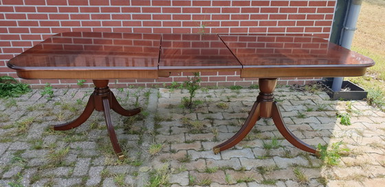 Image 1 of Table à coulisse héroïque en acajou