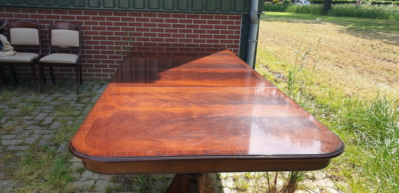 Image 1 of Table à coulisse héroïque en acajou