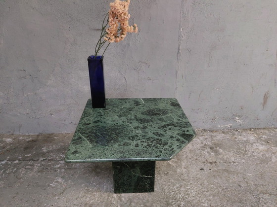 Image 1 of Table basse en marbre vert