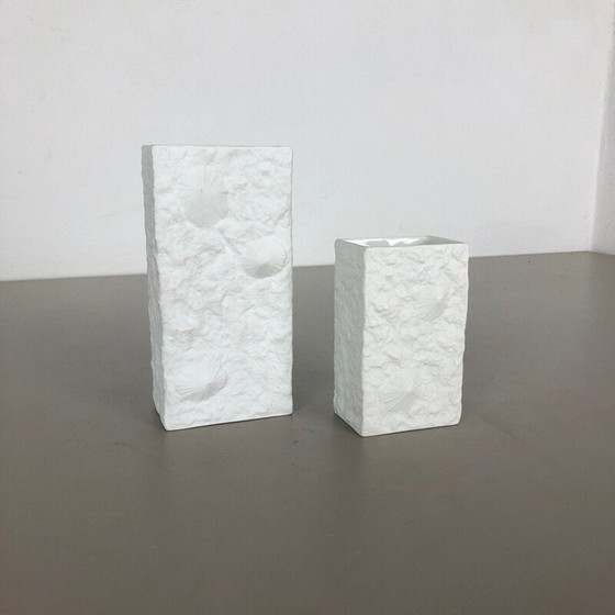 Image 1 of Paire de vases vintage Vase en porcelaine par Hutschenreuther Allemand 1970