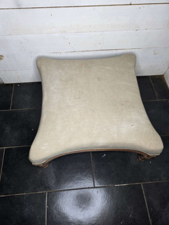 Image 1 of Repose-Pied Style Louis XVI