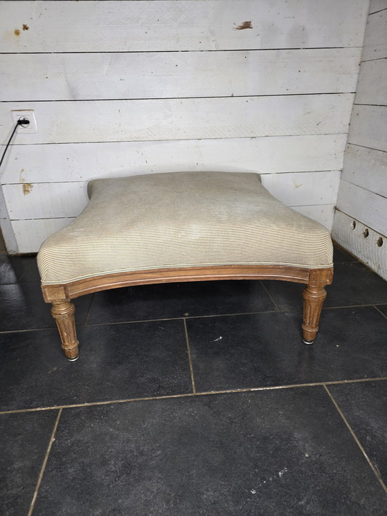 Image 1 of Repose-Pied Style Louis XVI