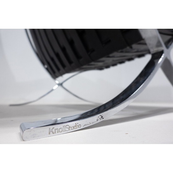 Image 1 of Paire de fauteuils Barcelona vintage en cuir noir par Mies Van Der Rohe pour Knoll, années 1960