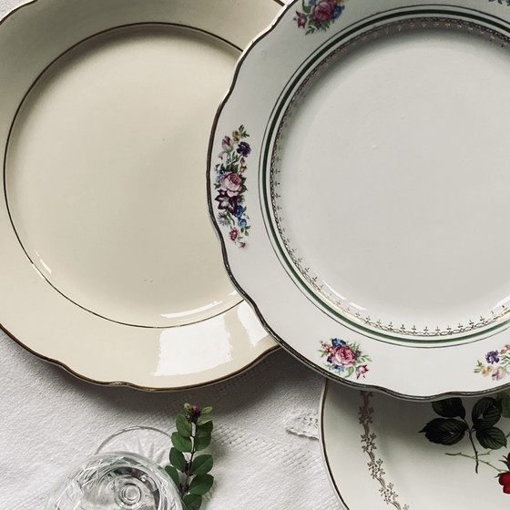 Image 1 of Lot De 6 Assiettes Plates Anciennes En Faïence Modèle Dépareillé Manufactures Française De Digoin, Sarreguemines