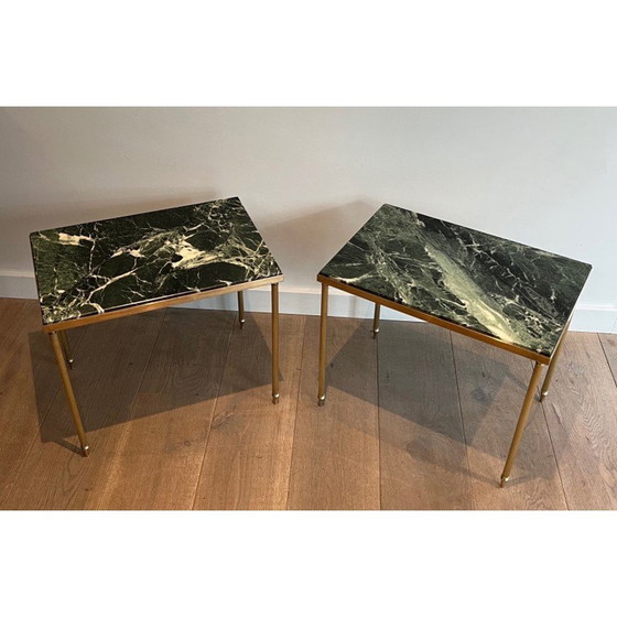 Image 1 of Paire de bouts de canapé vintage en laiton avec dessus en marbre vert, années 1940