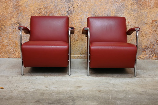 2 fauteuils Leolux Scylla Design en cuir rouge