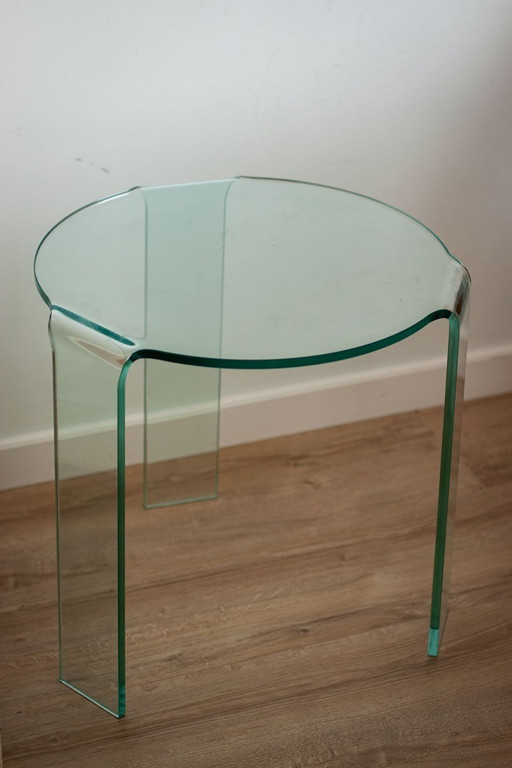 Table d'appoint italienne en verre courbé