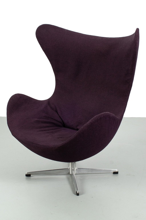 Arne Jacobsen Chaise Egg