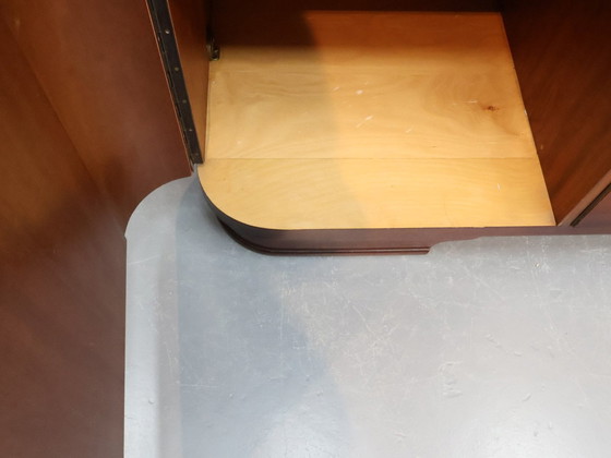 Image 1 of Armoire Vintage 4 Portes