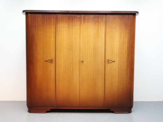 Image 1 of Armoire Vintage 4 Portes