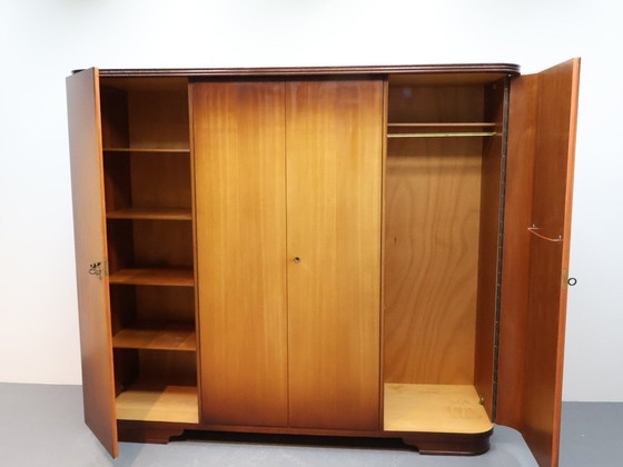 Image 1 of Armoire Vintage 4 Portes