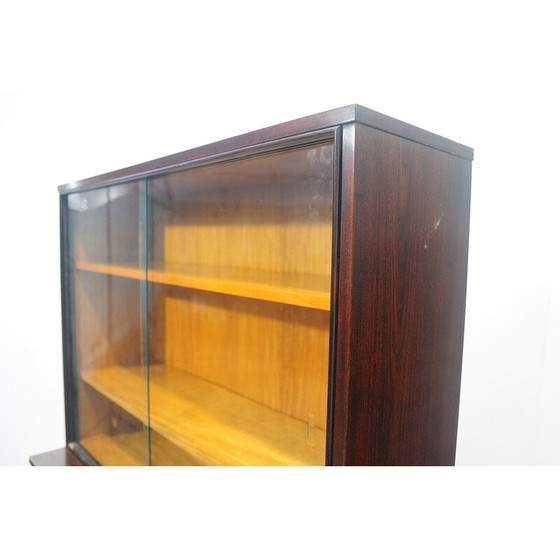 Image 1 of Bibliothèque vintage en noyer pour Setona, Tchécoslovaquie 1950