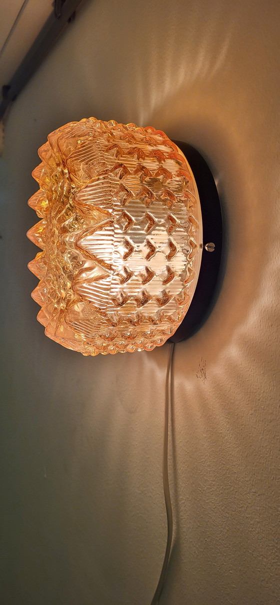 Image 1 of Magnifique bar en verre au plafond 70s