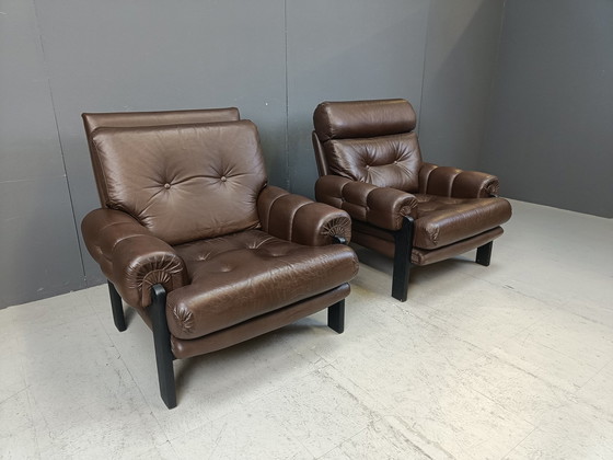 Image 1 of Paire de fauteuils en cuir fabriqués au Danemark, années 1960