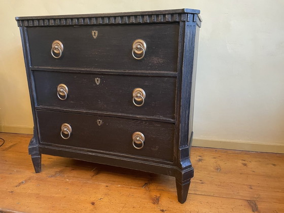 Image 1 of Commode Dresser Dutch