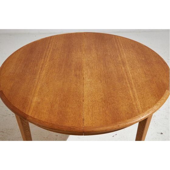 Image 1 of Table de salle à manger vintage en bois avec 2 rallonges pour H. Sigh et Fils, 1960