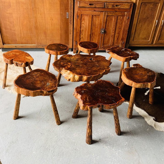 Image 1 of Ensemble de 7 tabourets en bois vintage avec table basse