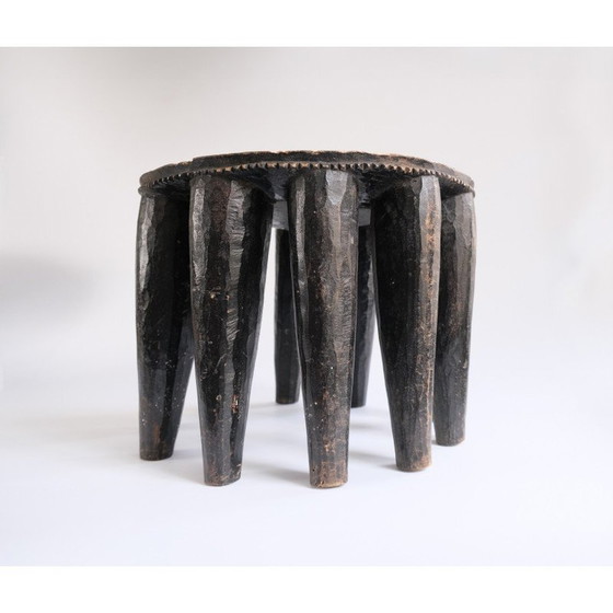 Image 1 of Tabouret vintage en bois sculpté à la main, Nigeria 1950