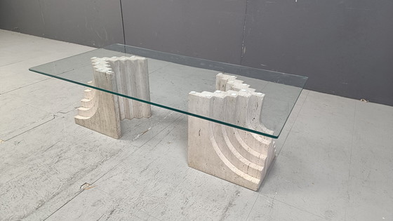 Image 1 of Table basse vintage en travertin, 1970