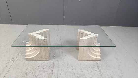 Image 1 of Table basse vintage en travertin, 1970