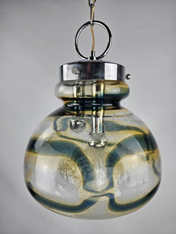 Image 1 of Lampe pendante italienne en verre