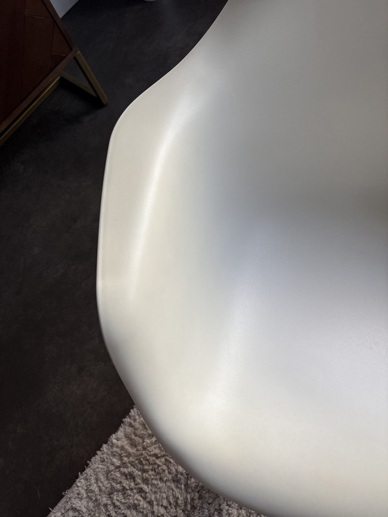 Image 1 of Fauteuil à bascule Eames Rar