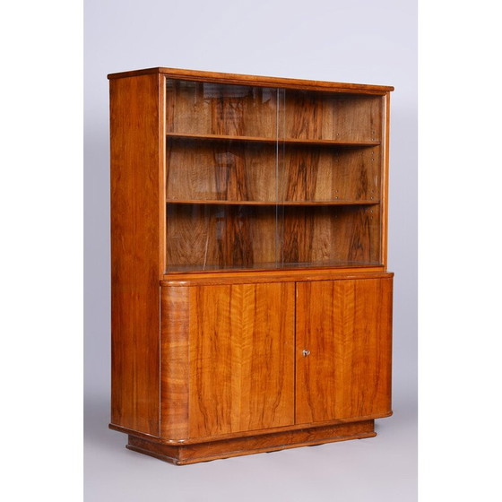 Image 1 of Bibliothèque Art déco vintage en noyer, Tchécoslovaquie, années 1950