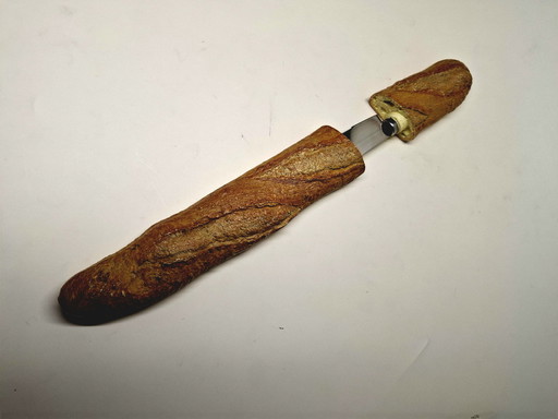 Couteau Pain En Forme De Baguette
