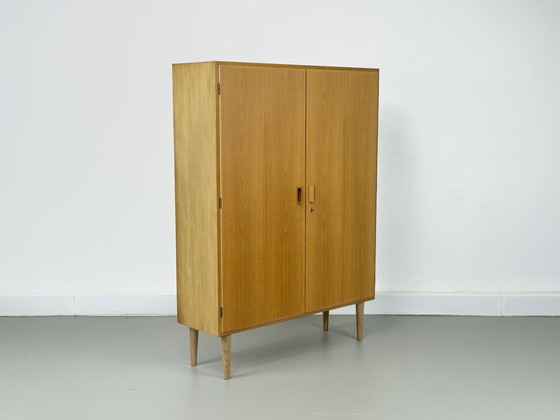 Image 1 of Cabinet Danois En Chêne Par Børge Mogensen Pour Søborg Møbelfabrik, 1960S