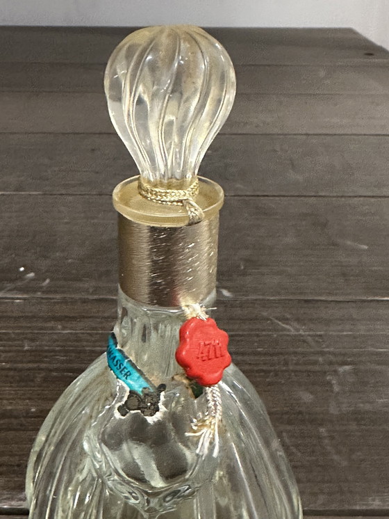 Image 1 of Flacon Ancien Avec Contenant “ Eau De Cologne 4711 “ 
