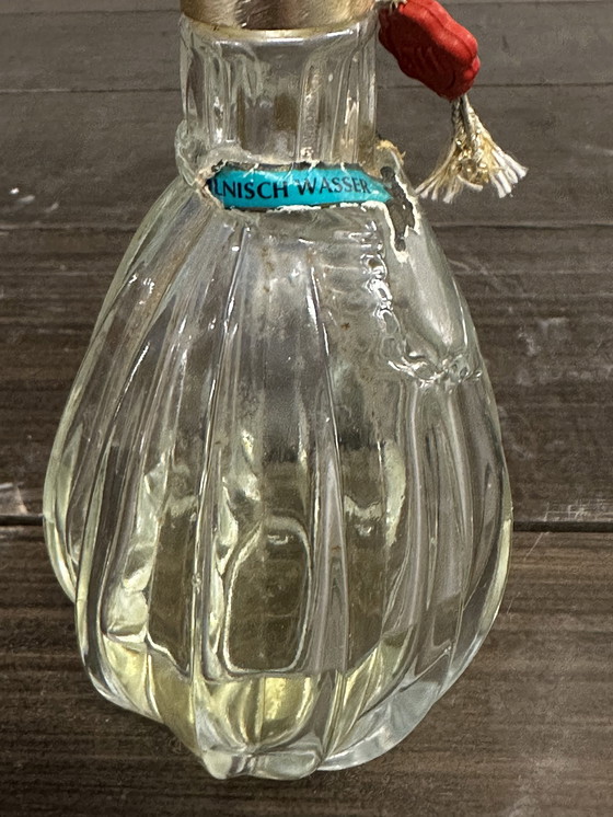 Image 1 of Flacon Ancien Avec Contenant “ Eau De Cologne 4711 “ 