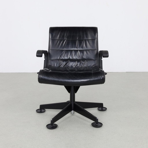 Chaise de bureau/conférence postmoderne en cuir Richard Sapper Knol, 1980S