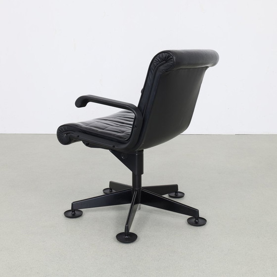 Image 1 of Chaise de bureau/conférence postmoderne en cuir Richard Sapper Knol, 1980S