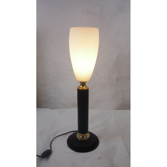 Image 1 of Lampe vintage en cuir LE TANNEUR opaline