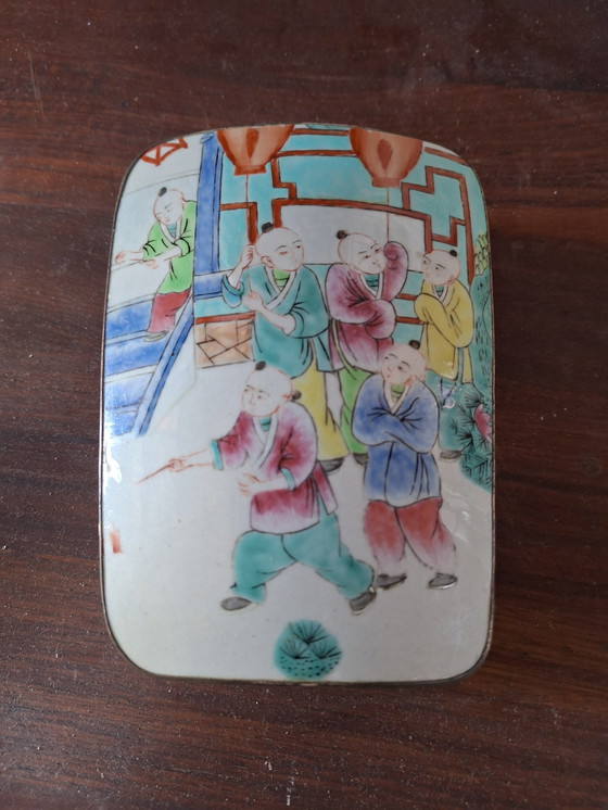 Image 1 of Boîte chinoise ancienne en argent