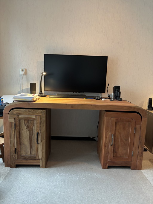 Bureau en bois