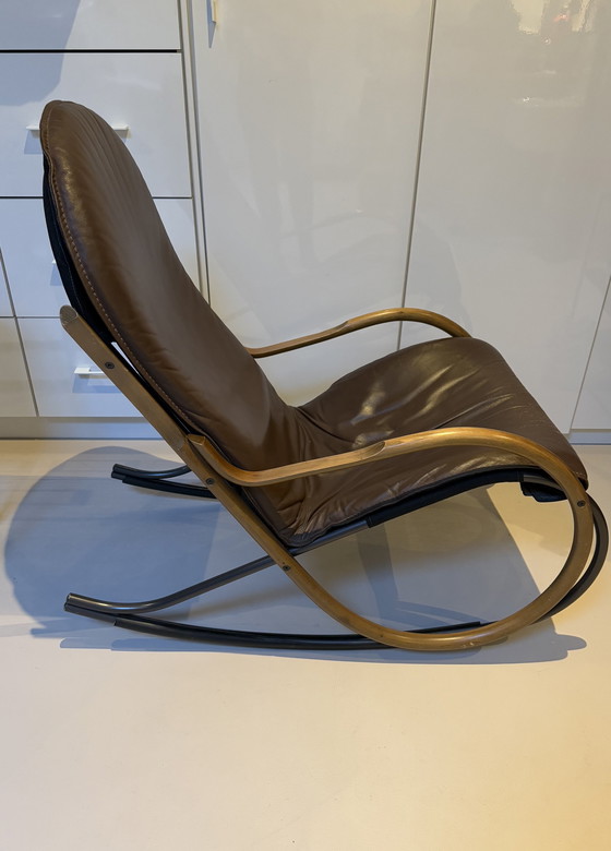 Image 1 of Fauteuil à bascule "Nonna" Paul Tuttle Pour Strässle International, Suisse