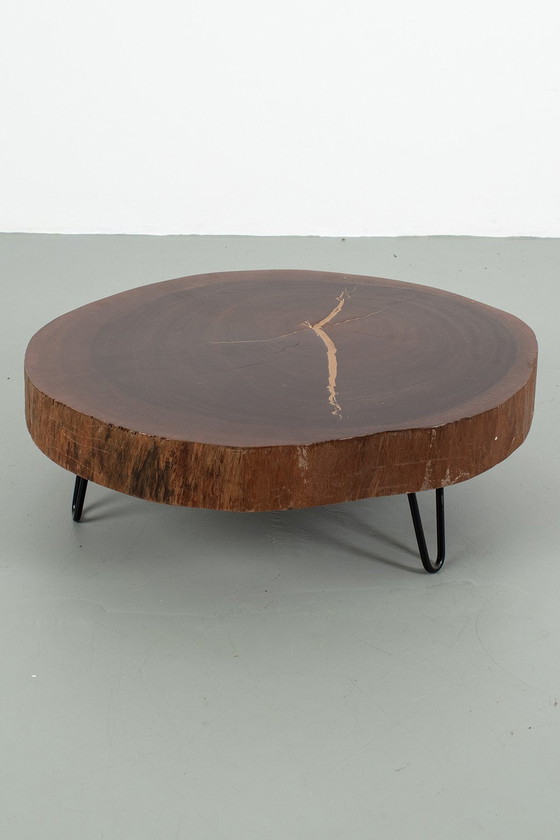 Image 1 of Table de coffre avec de nouveaux pieds