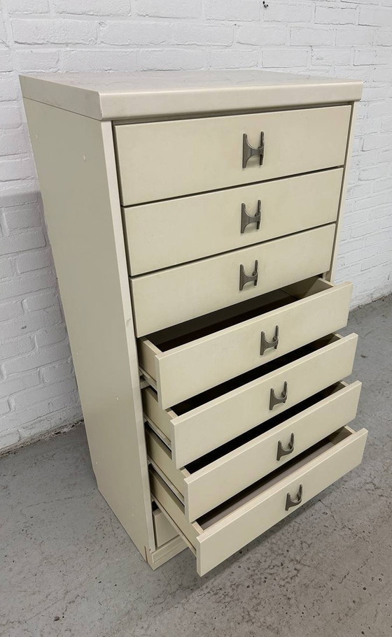 Image 1 of Commode vintage de l'âge de l'espace.