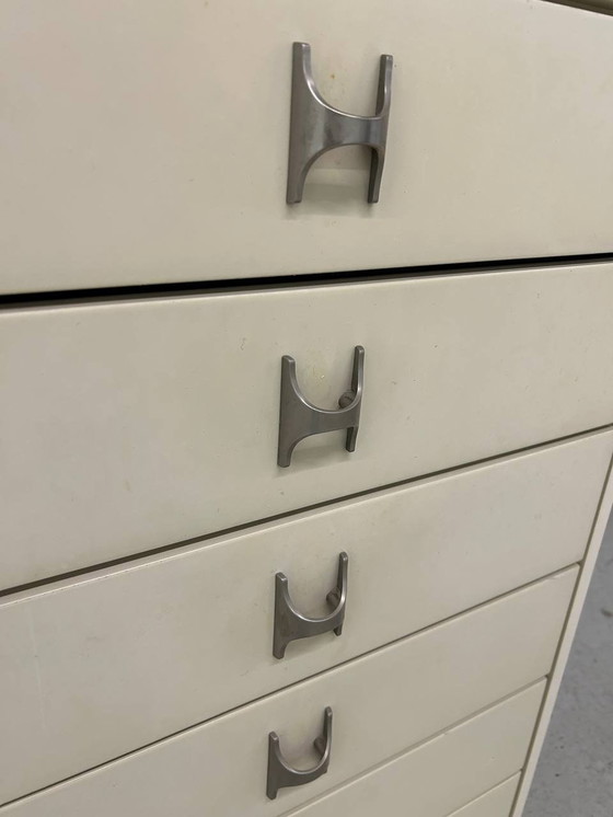 Image 1 of Commode vintage de l'âge de l'espace.